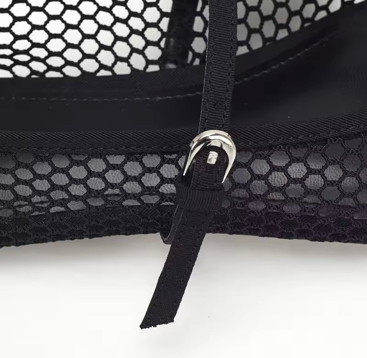 Ballet flats with strap