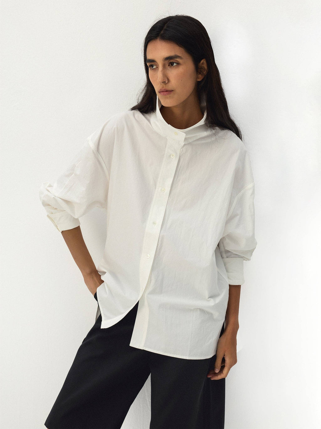 CUBIC Camicia in 100% cotone con collo alla coreana: Bianco
