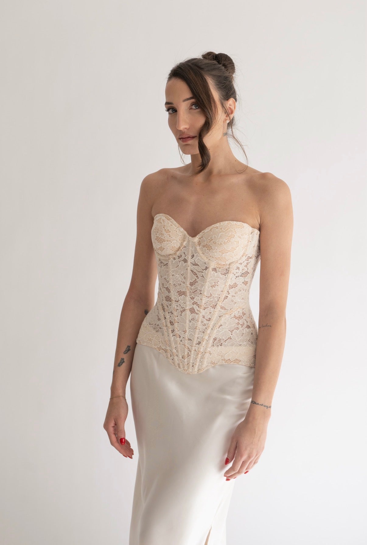 Lace Bustier Corset | Cream Pearl