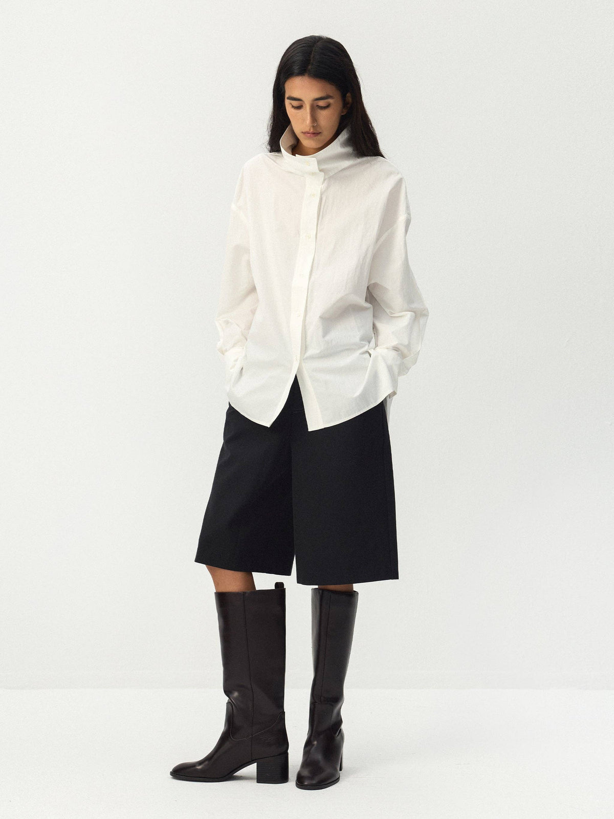 CUBIC Camicia in 100% cotone con collo alla coreana: Bianco